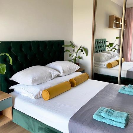 Cozy, Bright & Sunny Apartment With Terrace! Wrocław Buitenkant foto